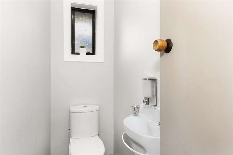 39 Woodbury Street Avonhead_21