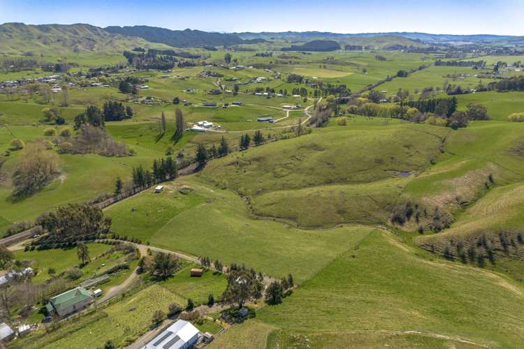 91 Tiffen Lane Waipawa_9