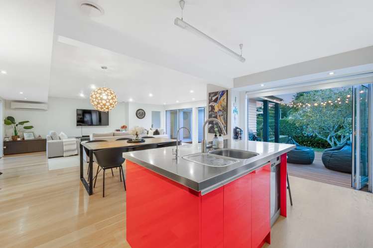 9 Shelly Beach Parade Cockle Bay_12