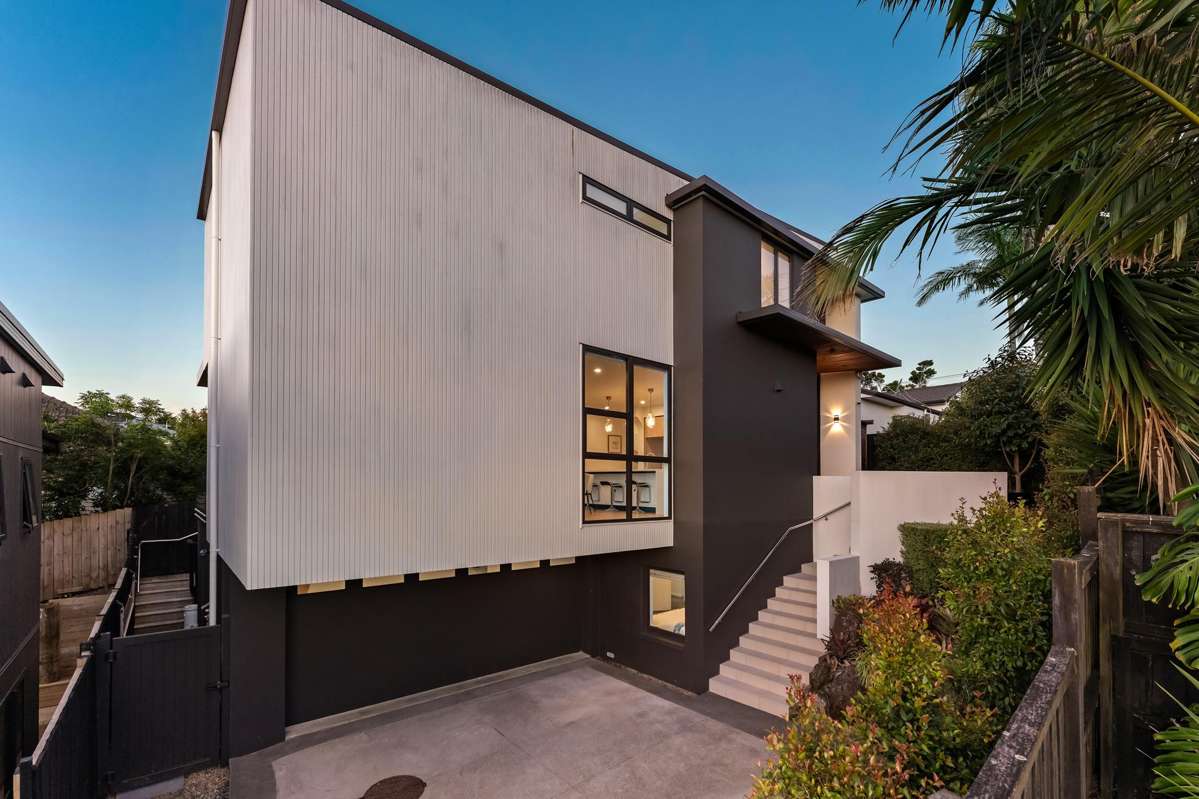 8C William Souter Street_1