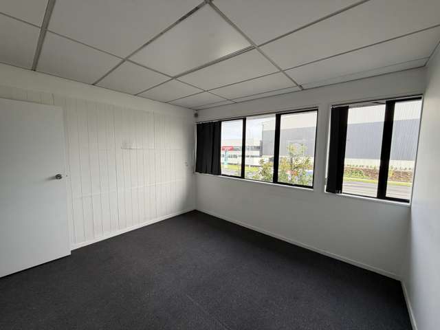 First floor, 3/2 Lady Ruby Drive East Tamaki_4