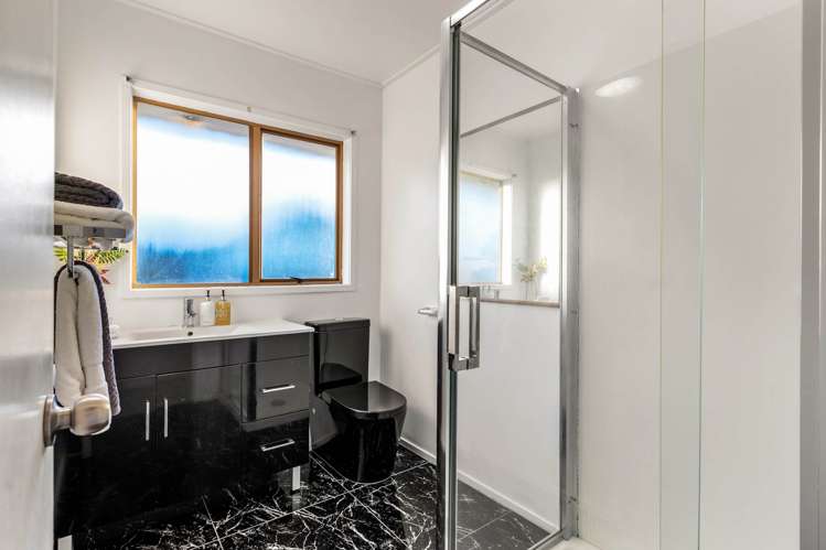 1/95 Aberdeen Road Castor Bay_17