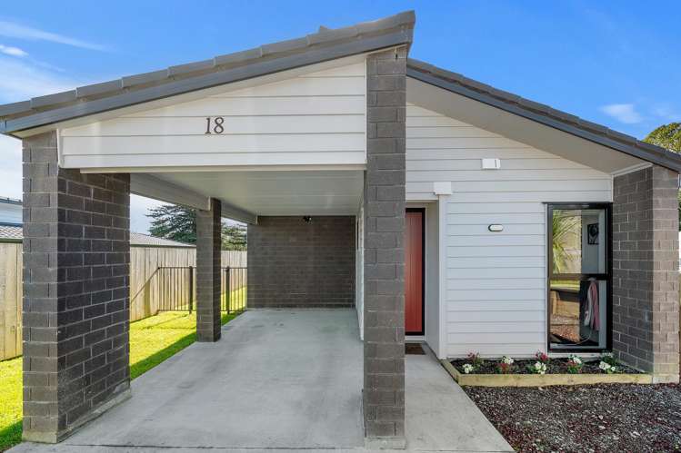 18 Taupata Lane Helensville_22