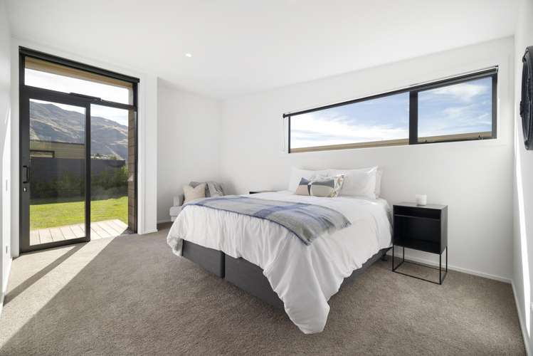 4 Stackbrae Avenue Wanaka_9