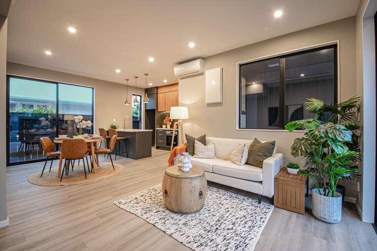 48 Range View Road Mount Albert_2