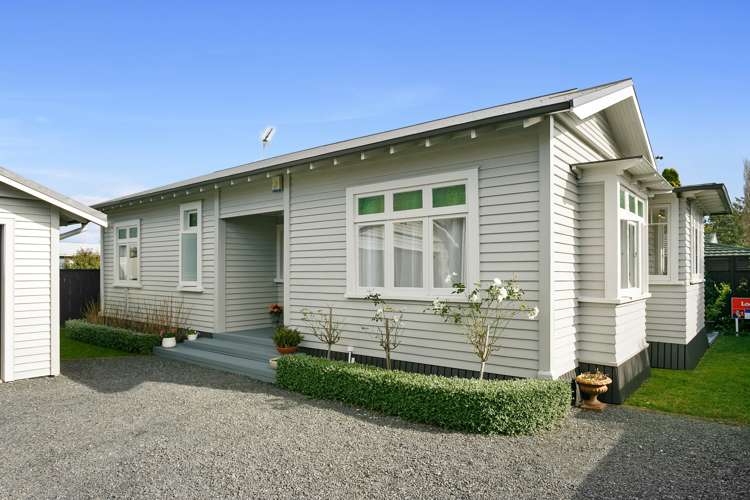 56a Houchens Road Glenview_22