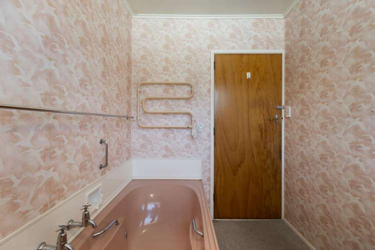 249 Vogel Street Roslyn_20