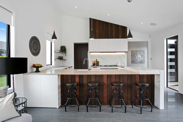 4 Alan Livingston Drive Cambridge_1