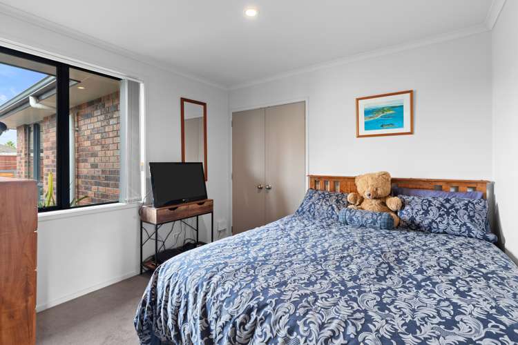 24 Carrington Drive Papamoa_16