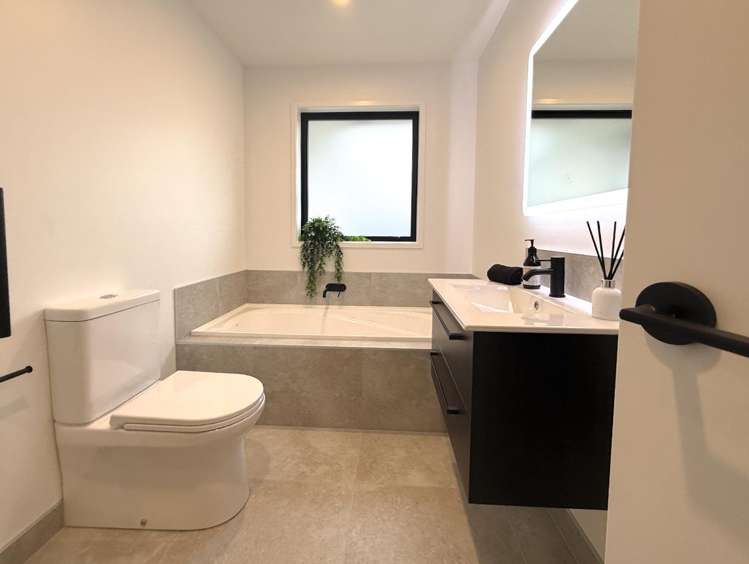 5 Upham Way Amberley_10