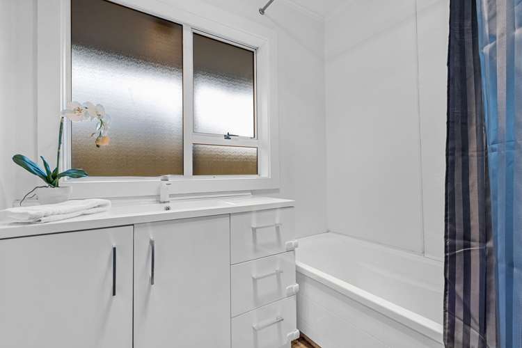 28 Caudron Road Wigram_10