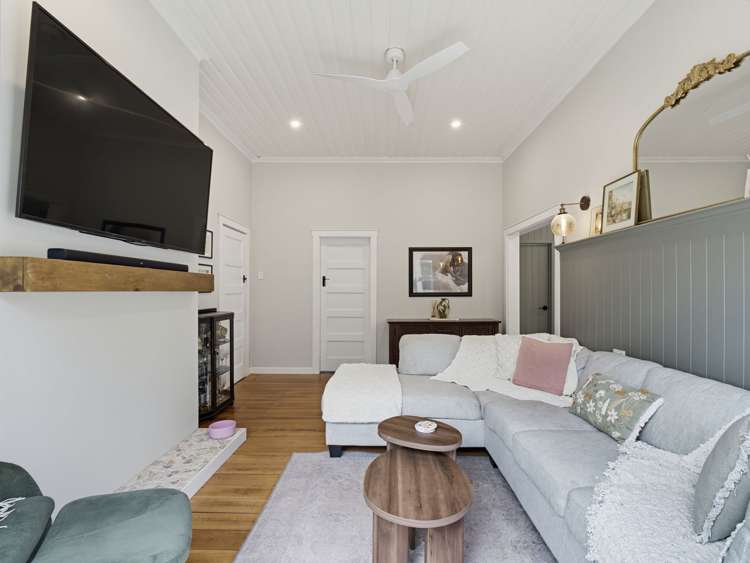 15 Roberts Avenue_3