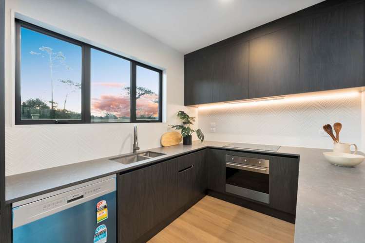 30 Katote Avenue Swanson_34