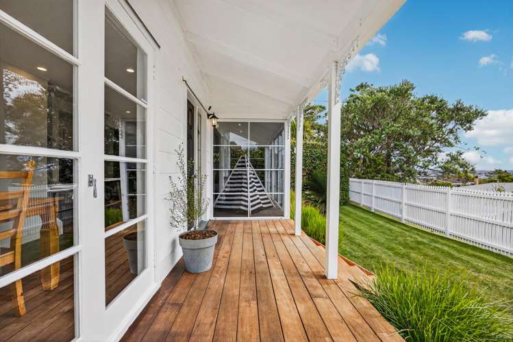 2 Hadfield Street Beach Haven_3