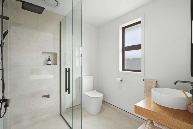 69 Oteramika Road Rockdale_11