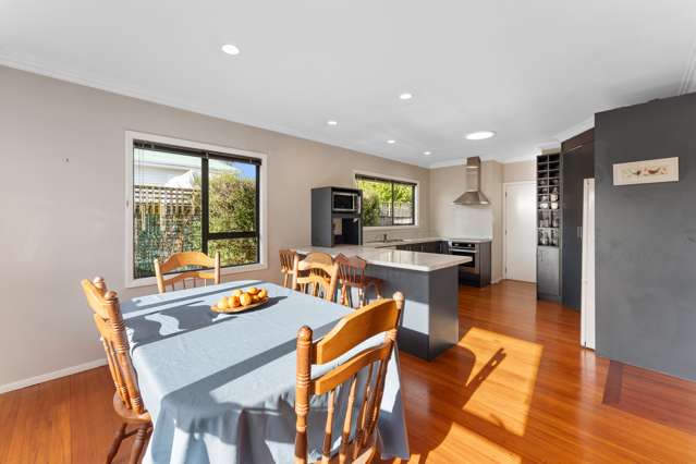 62 Raumati Road Raumati Beach_4