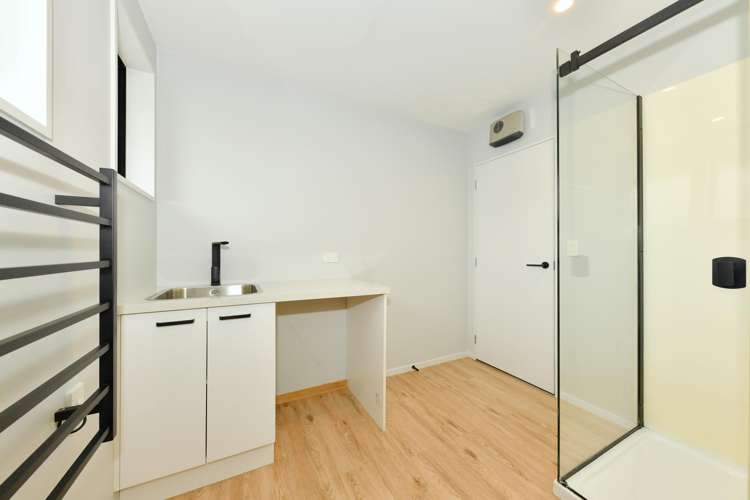 3/738 Ferry Road Woolston_9