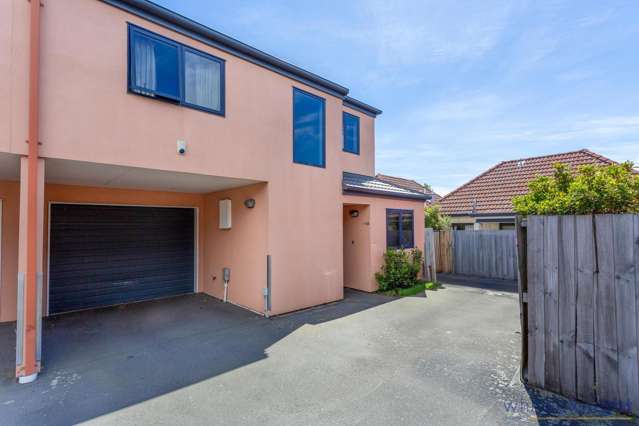 Smart Four Bedroom Freehold Townhouse