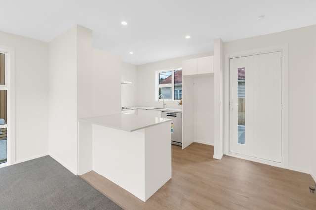 82 Main Road Wainuiomata_2