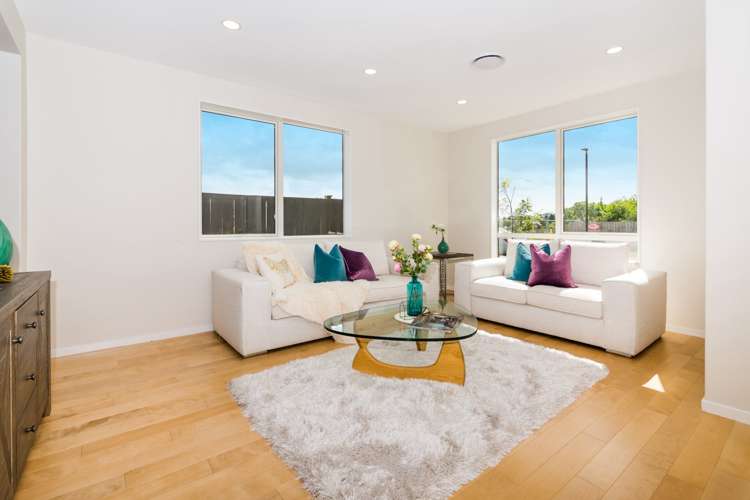 9 Wicket Lane Whenuapai_1