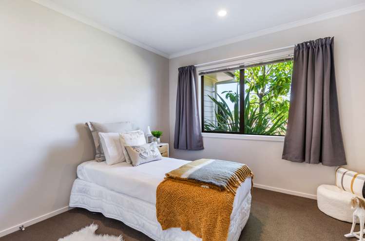 16 March Brown Place Nukuhau_13