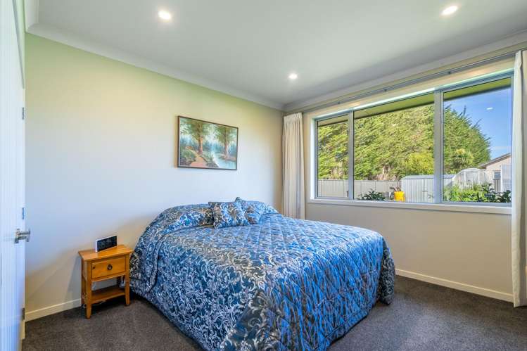47 Matua Grove Otatara_14