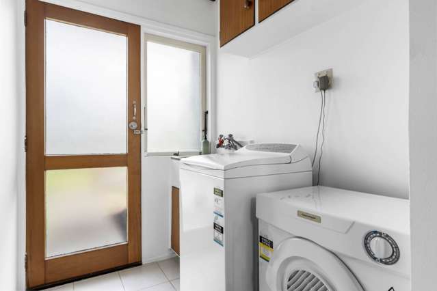 1/109a Te Atatu Road Te Atatu South_4