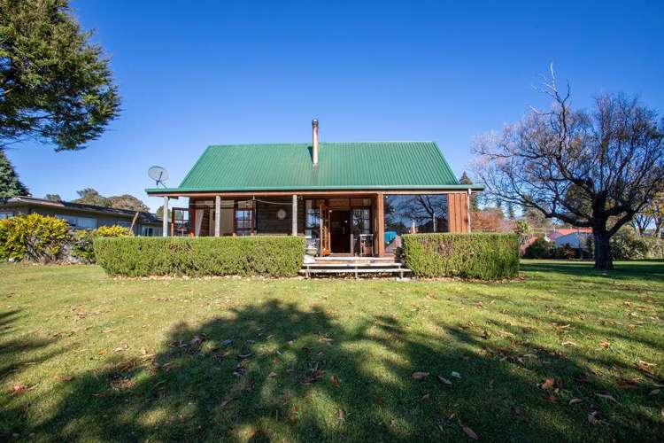 56 Burns Street Ohakune_25
