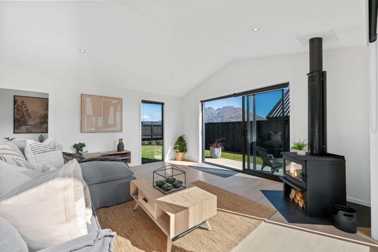 64 Howden Drive Jacks Point_7