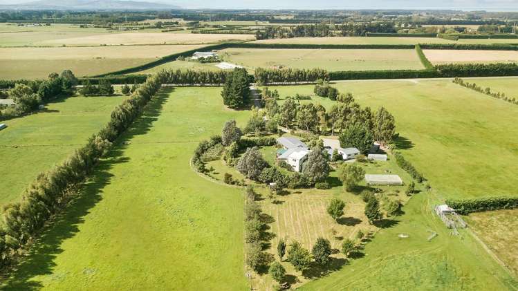 59 Brueres Road Sefton_18