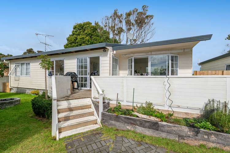 12 Centreway Road Orewa_24