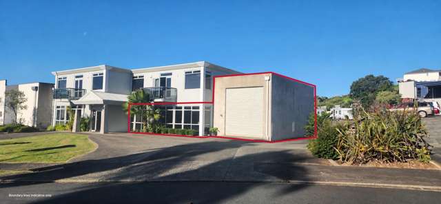 Quality warehouse with tidy office