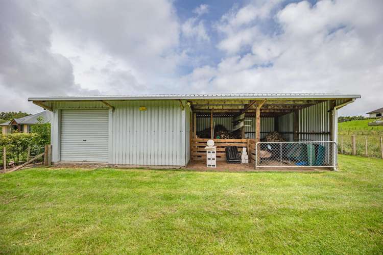 28 Waipuna Grove Levin_17