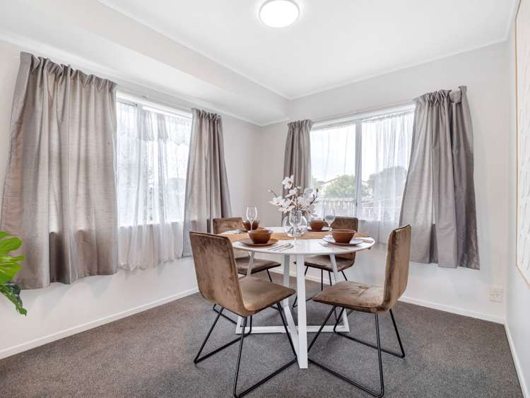 1/24 Kennington Dr Clendon Park_11