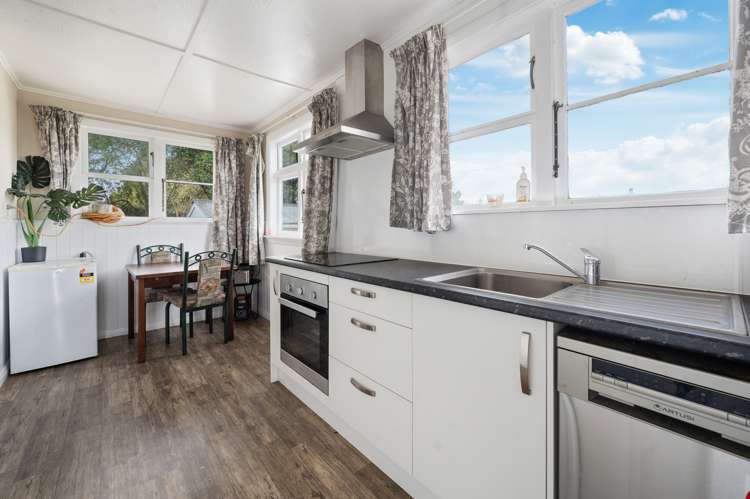 8 Clothier Street Putaruru_4