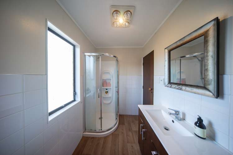 4 Portree Place Queenwood_13