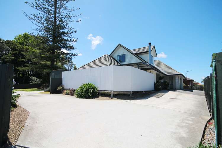 2 Norm Pellow Drive Manurewa_5