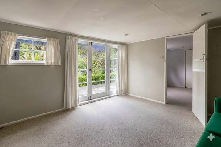 15 Fairmount Road Titirangi_9