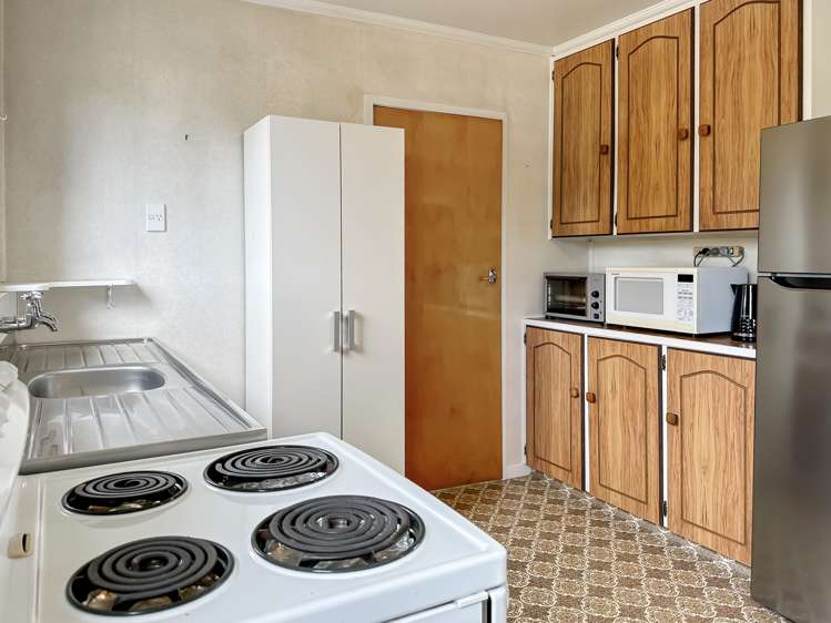 9 Maryburn Road Twizel_7