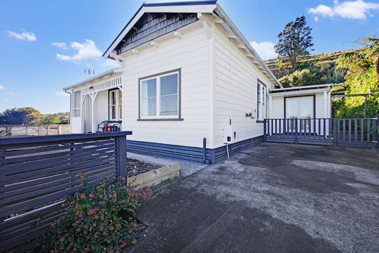 73 Oranga Street Westown_24