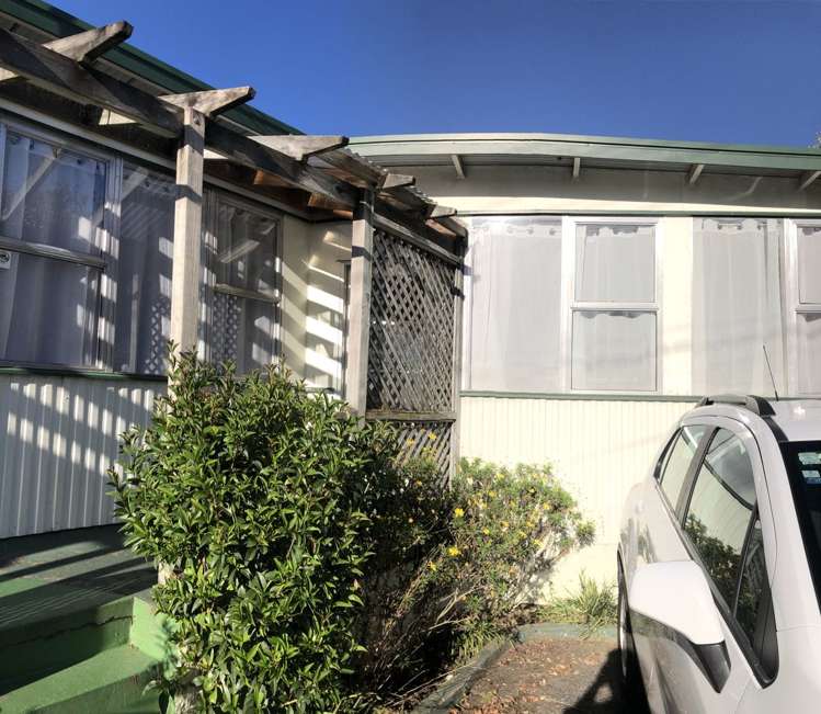 4/1148b New North Road Mount Albert_8