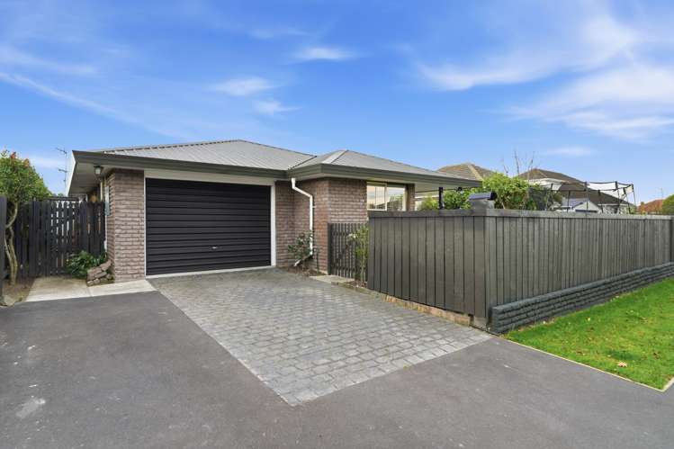 1/54 Aorangi Road Bryndwr_27