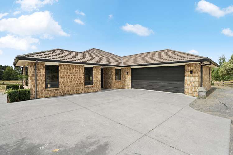 71 Eyre Road Ngahinapouri_23