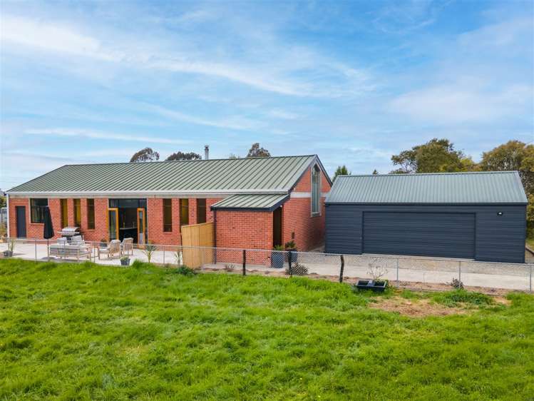 3 Bristol Street Pareora_14