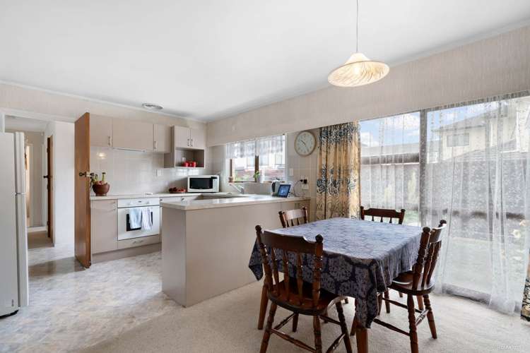 2/205 Saint George Street Papatoetoe_3