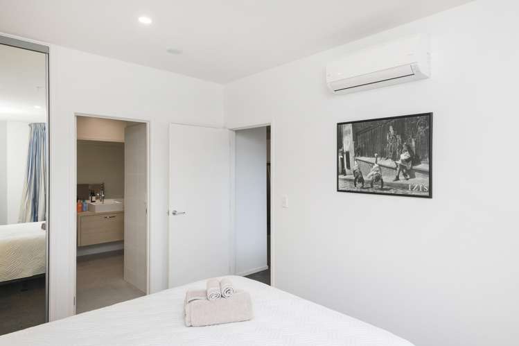 202/4 Reads Quay, Marinaview Gisborne_16