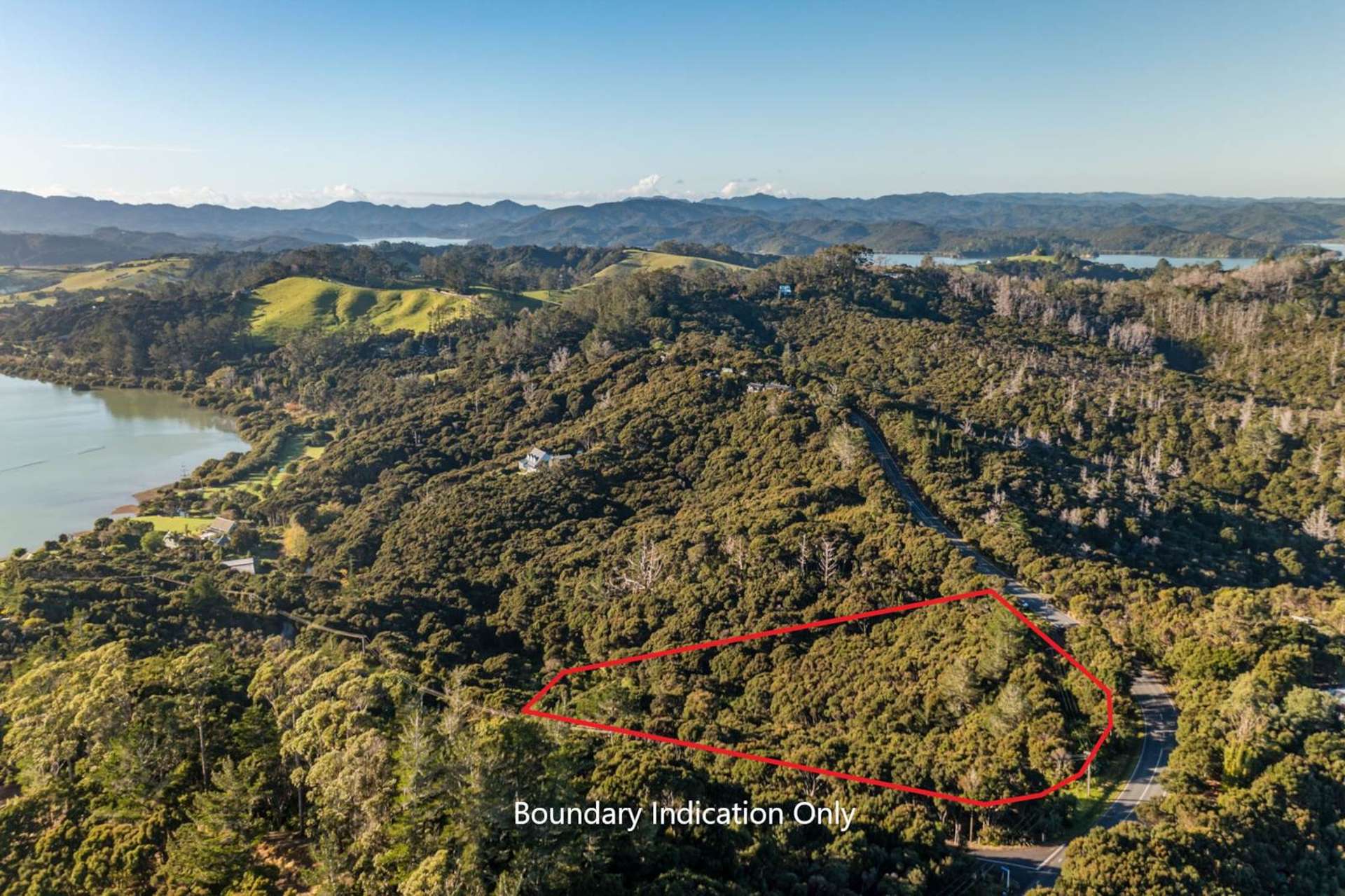 Te Wahapu Road Russell_0