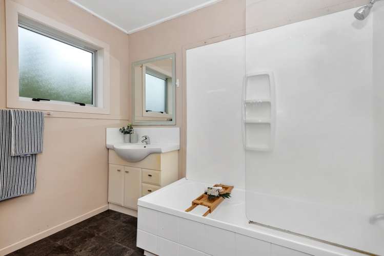 7 Irene Crescent Dinsdale_7