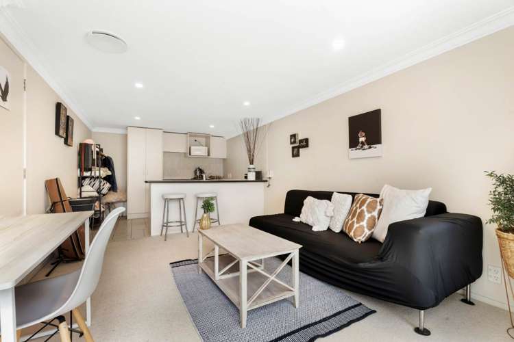 61 Quadrant Road Onehunga_14