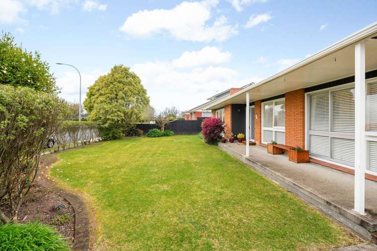 46 Chedworth Avenue Chedworth_20